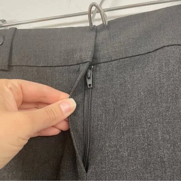 Ann Taylor Grey Straight Leg Womens Trouser Dress Pants 4 Career Office Work - Picture 1 of 3